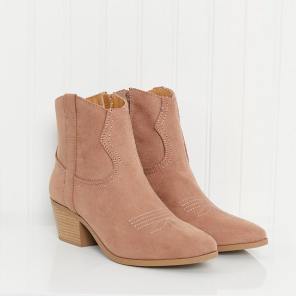 Qupid Austin Nights Embroidered Western Booties in Burlwood - Picture 4 of 6